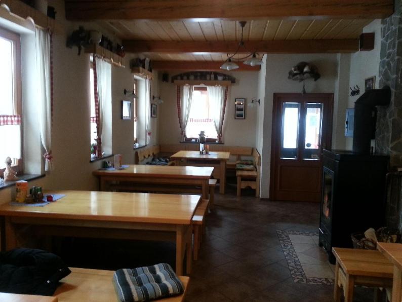 Rodinny Penzion Zdiaran Bagian luar foto
